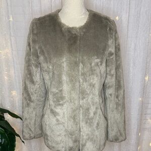 GAP Women's Soft Gray Teddy Jacket